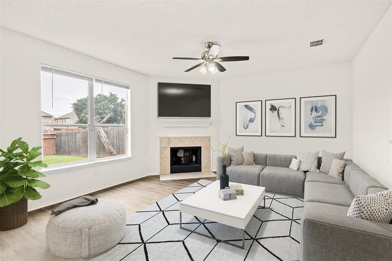 312 Elk Run Drive, Fort Worth TX 76140 - Photo 5