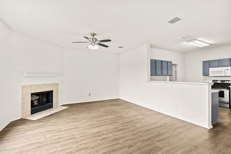 312 Elk Run Drive, Fort Worth TX 76140 - Photo 8
