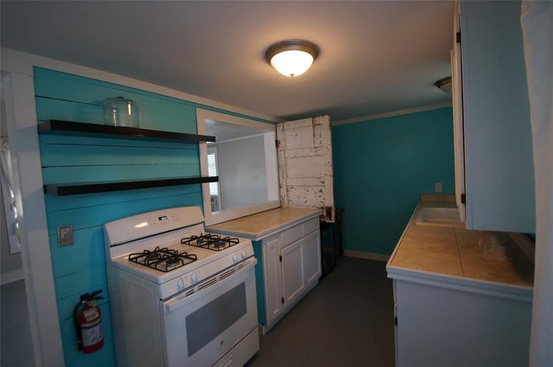 402 E College St, Canton TX 75103 - Photo 9