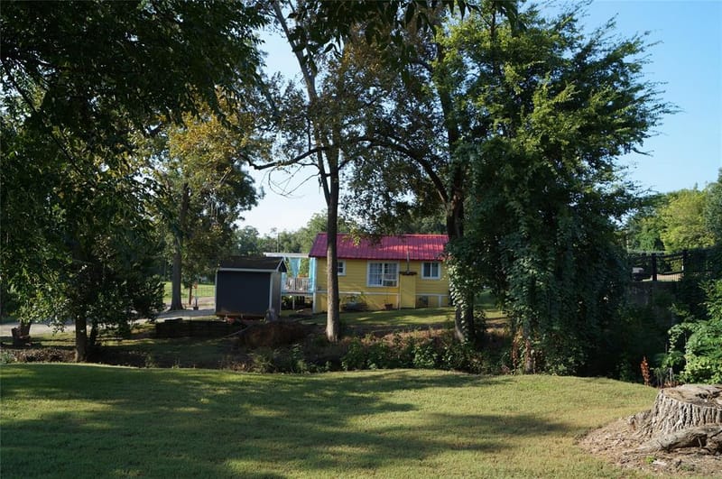 402 E College St, Canton TX 75103 - Photo 24