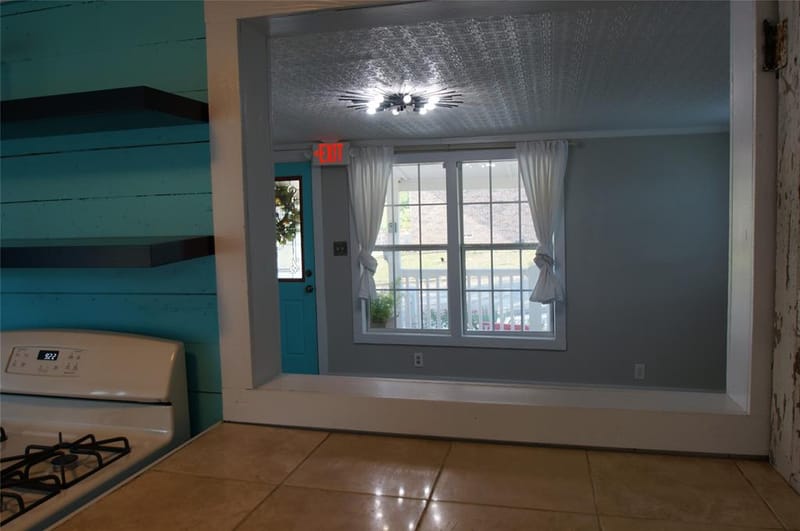 402 E College St, Canton TX 75103 - Photo 10