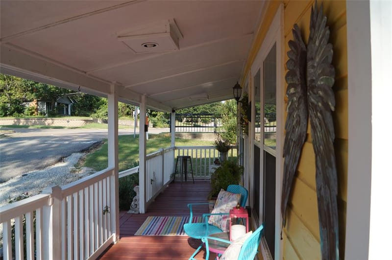 402 E College St, Canton TX 75103 - Photo 4