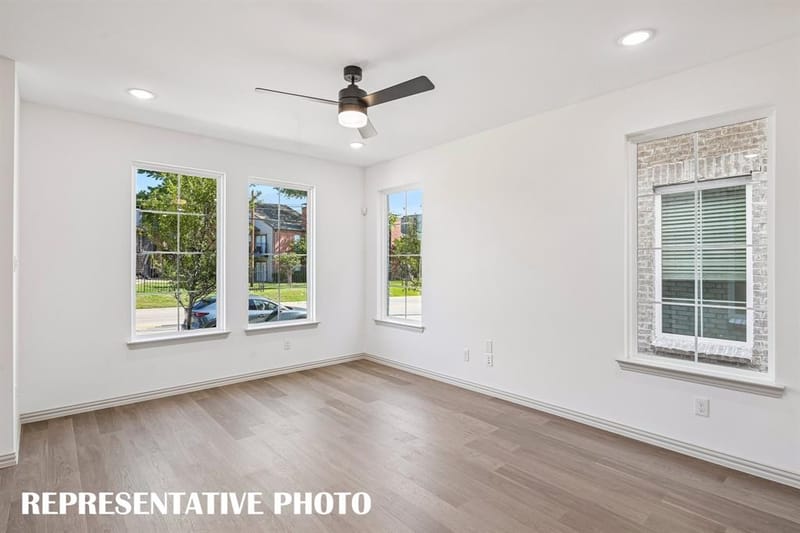 5206 Springlake Parkway, Haltom City TX 76117 - Photo 4