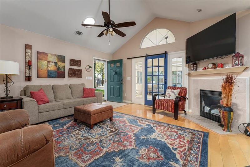 807 Cara Lane, Arlington TX 76012 - Photo 6