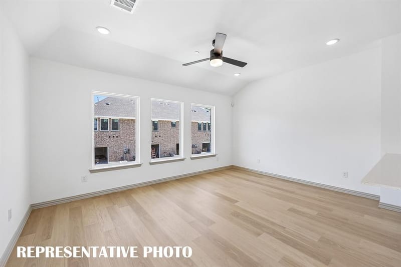 5314 Springlake Parkway, Haltom City TX 76117 - Photo 7