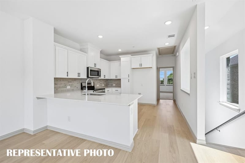 5314 Springlake Parkway, Haltom City TX 76117 - Photo 8