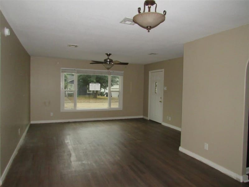 3129 Fadal Avenue, Waco TX 76708 - Photo 2