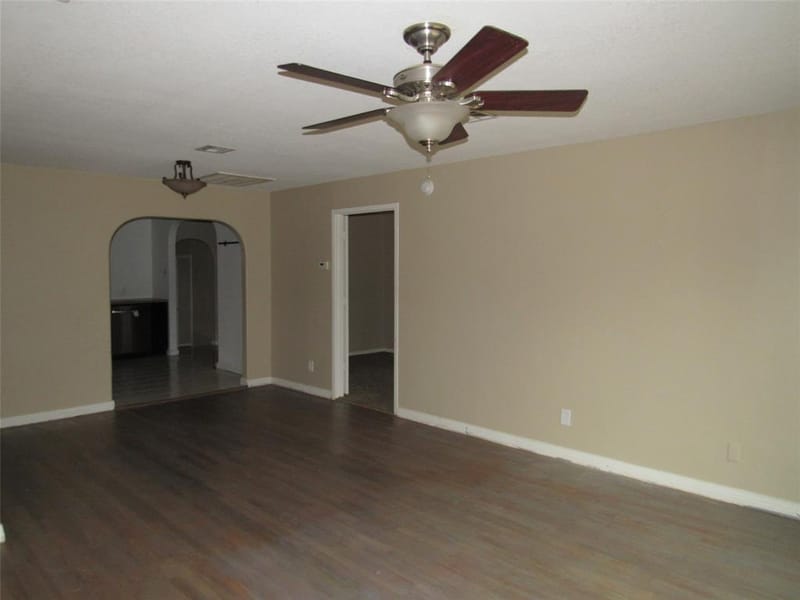 3129 Fadal Avenue, Waco TX 76708 - Photo 3