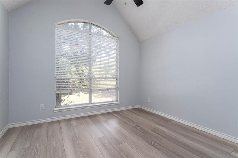 1811 Rolling Ridge Drive, Grapevine TX 76051 - Photo 32
