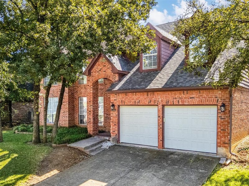 1811 Rolling Ridge Drive, Grapevine TX 76051 - Photo 5