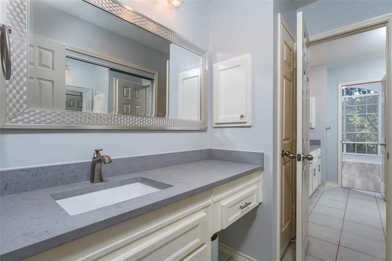 1811 Rolling Ridge Drive, Grapevine TX 76051 - Photo 30
