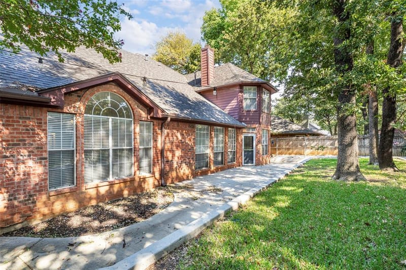 1811 Rolling Ridge Drive, Grapevine TX 76051 - Photo 38