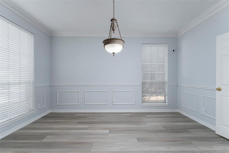 1811 Rolling Ridge Drive, Grapevine TX 76051 - Photo 10