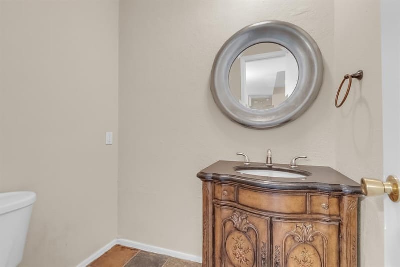 10556 High Hollows Drive, Dallas TX 75230 - Photo 9