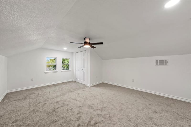 726 Gaywood Drive, Woodway TX 76712 - Photo 9