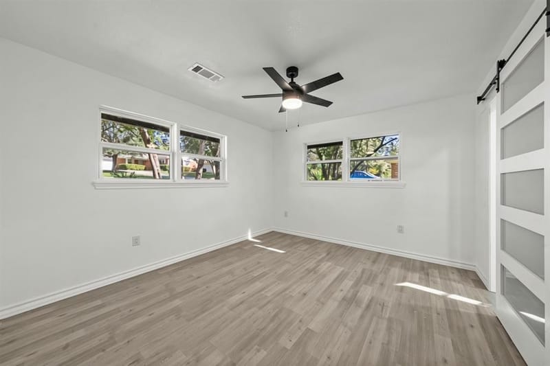 726 Gaywood Drive, Woodway TX 76712 - Photo 18