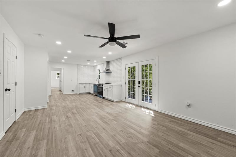 726 Gaywood Drive, Woodway TX 76712 - Photo 15