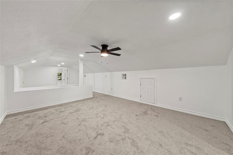 726 Gaywood Drive, Woodway TX 76712 - Photo 11