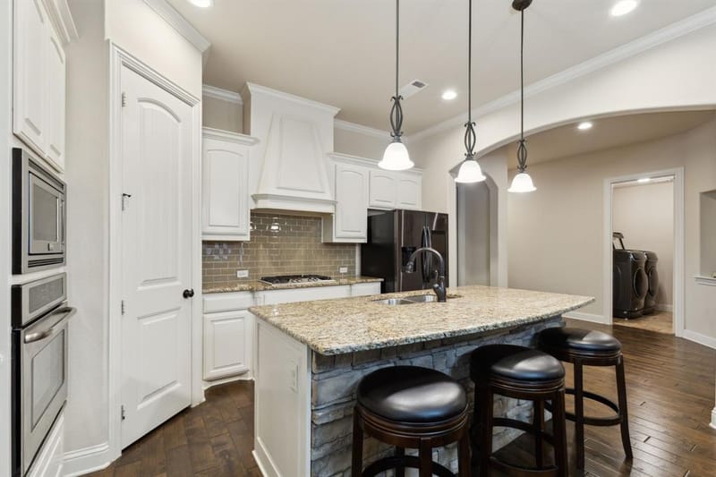 2504 Moores Landing, Arlington TX 76016 - Photo 6