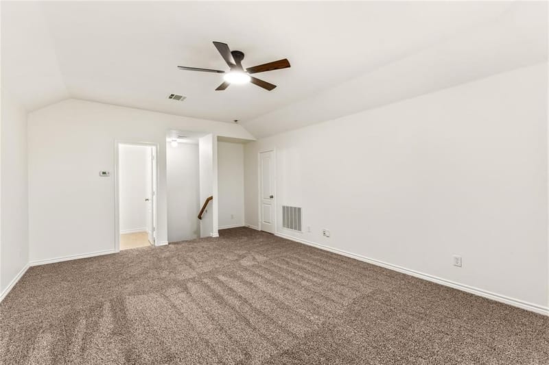 401 Hidden Knoll Drive, Burleson TX 76028 - Photo 23
