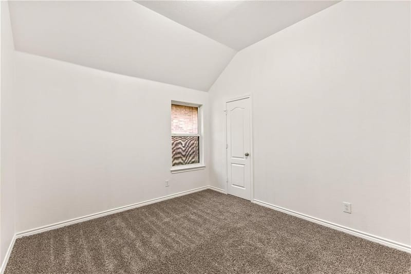401 Hidden Knoll Drive, Burleson TX 76028 - Photo 20