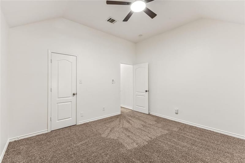401 Hidden Knoll Drive, Burleson TX 76028 - Photo 25