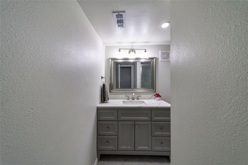 4616 W Lovers Lane # 116, Dallas TX 75209 - Photo 12