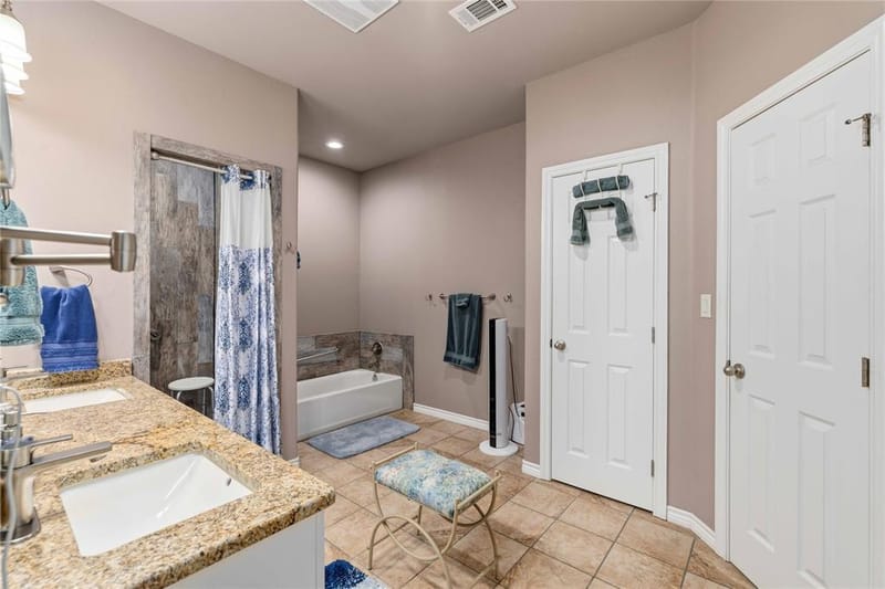 7280 Feather Bay Boulevard, Brownwood TX 76801 - Photo 6