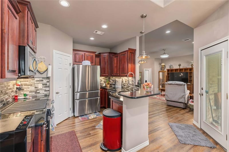 7280 Feather Bay Boulevard, Brownwood TX 76801 - Photo 12