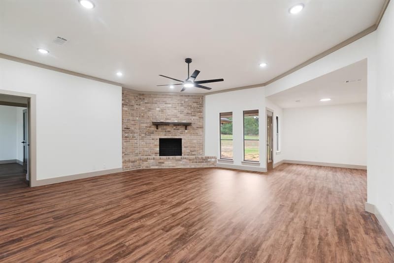 3820 Lakeshore Drive, Reno TX 75462 - Photo 3