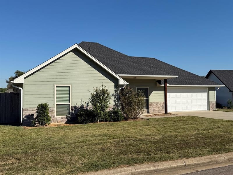 105 Oliver Wendell Court, Mount Vernon TX 75457 - Photo 3