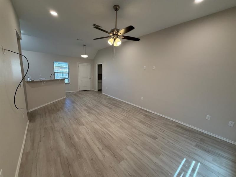 105 Oliver Wendell Court, Mount Vernon TX 75457 - Photo 5