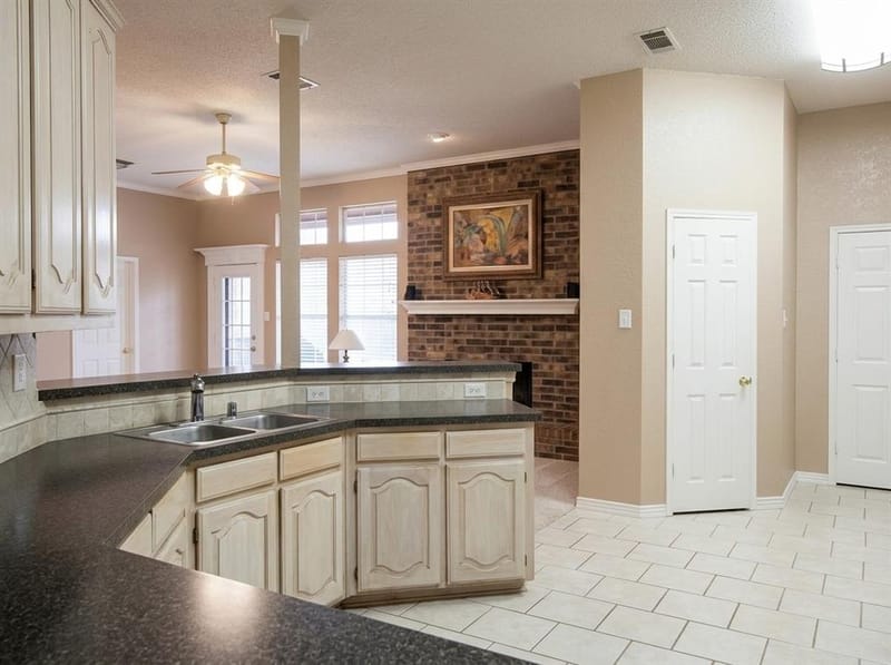 2306 Summit Drive, McKinney TX 75071 - Photo 7