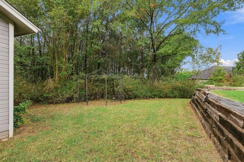 938 Amsden Street, Denison TX 75020 - Photo 23