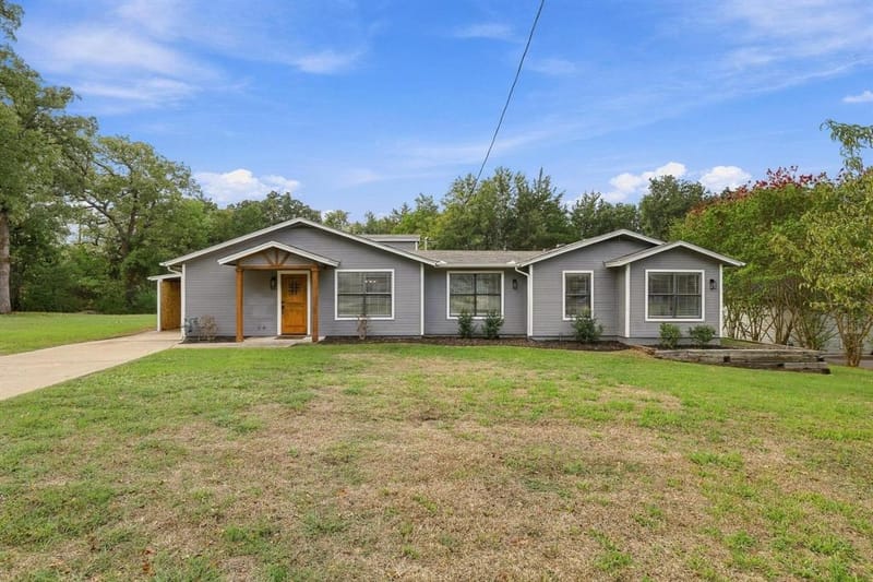938 Amsden Street, Denison TX 75020