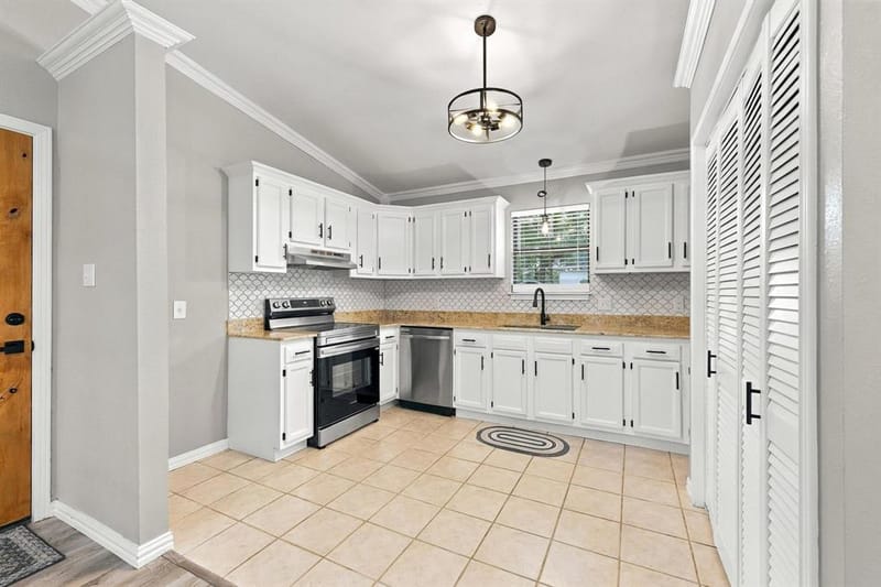 938 Amsden Street, Denison TX 75020 - Photo 34