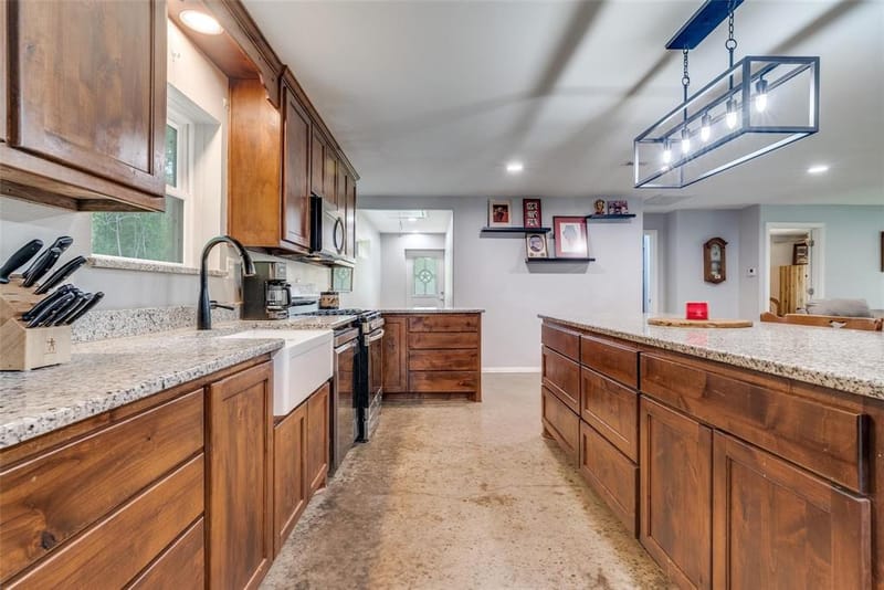 5115 County Road 423, Grandview TX 76050 - Photo 7