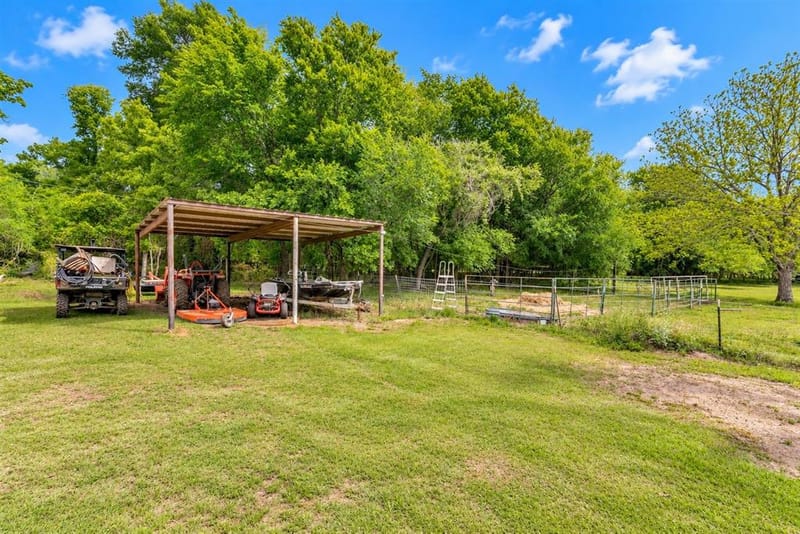 5115 County Road 423, Grandview TX 76050 - Photo 20