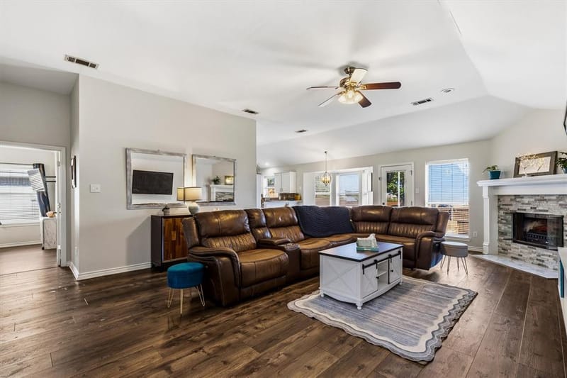 8204 Reel Street, Frisco TX 75035 - Photo 4