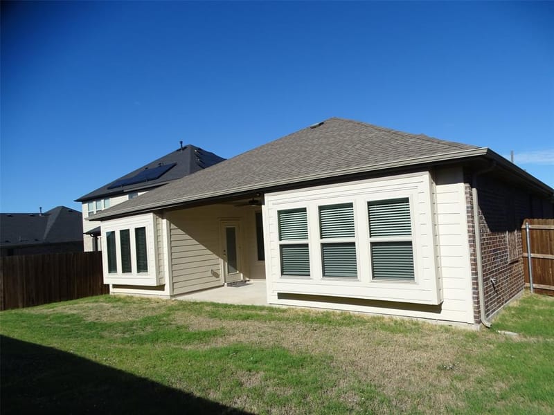 915 Hawthorn Lane, Mansfield TX 76063 - Photo 27