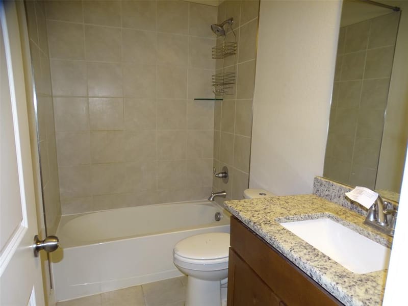 915 Hawthorn Lane, Mansfield TX 76063 - Photo 20