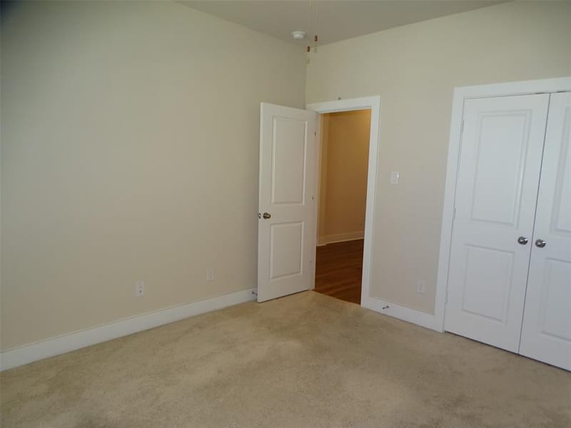 915 Hawthorn Lane, Mansfield TX 76063 - Photo 19