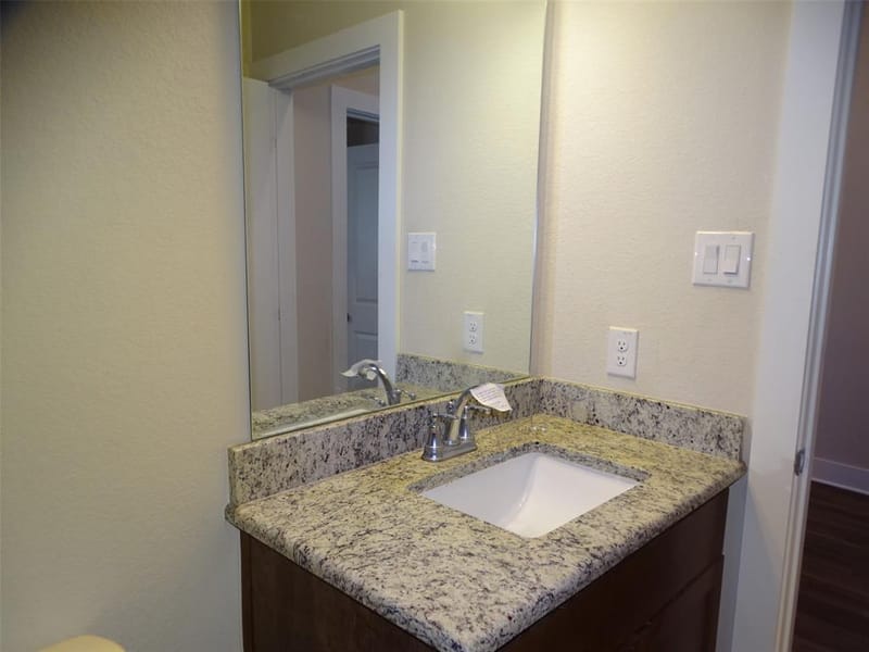 915 Hawthorn Lane, Mansfield TX 76063 - Photo 21