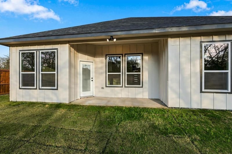 3407 Bewley Street, Haltom City TX 76117 - Photo 22