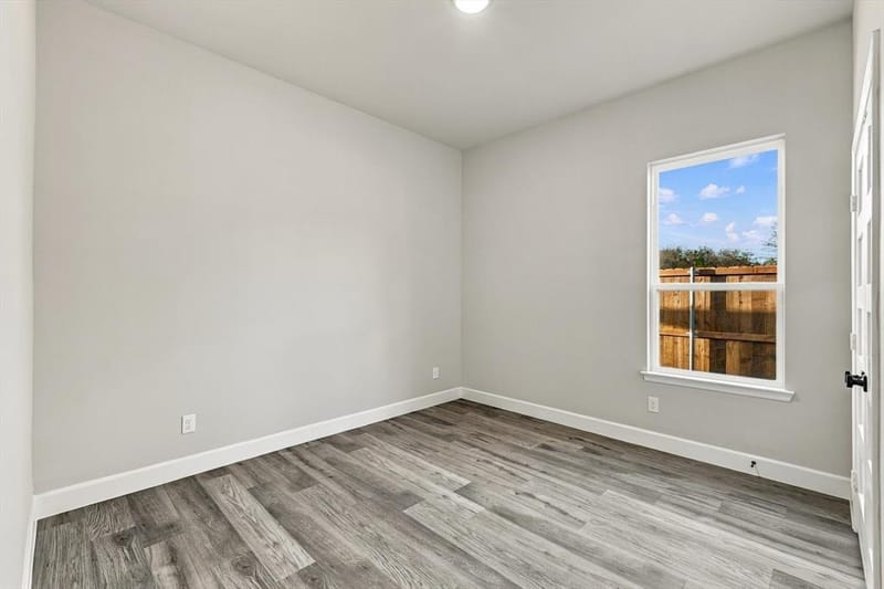 3407 Bewley Street, Haltom City TX 76117 - Photo 3