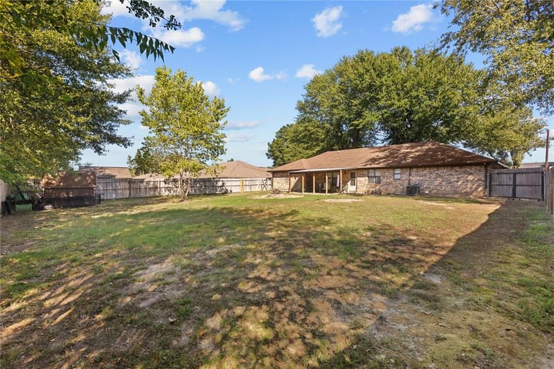 1625 Sugar Hill Road, Reno TX 75462 - Photo 28