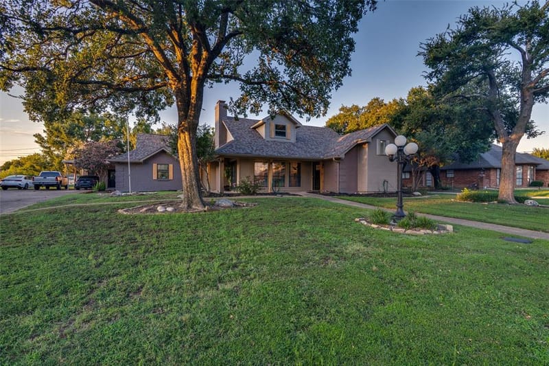 2209 Vicksburg Drive, Sachse TX 75048