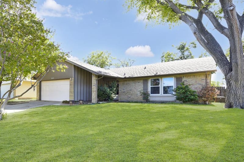 2010 Statler Drive, Carrollton TX 75007 - Photo 2