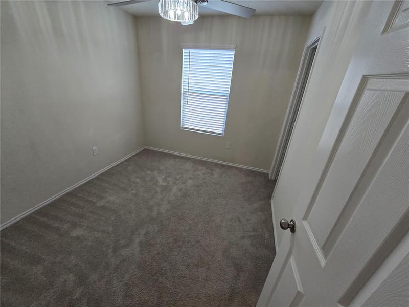 332 Glenwick Lane, Van Alstyne TX 75495 - Photo 15
