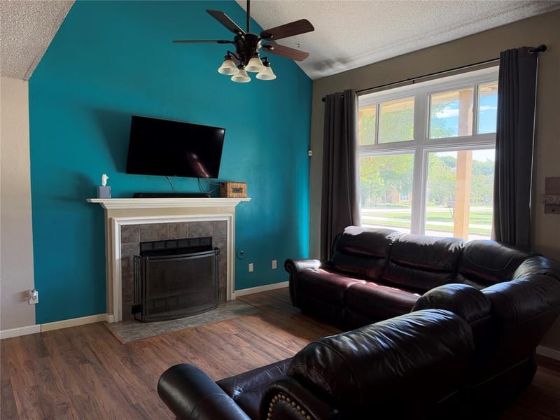 302 Pool Street, Cedar Hill TX 75104 - Photo 7